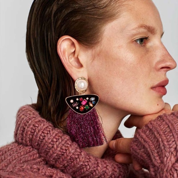 Jewelry - Tassel earrings MAROON and free gift